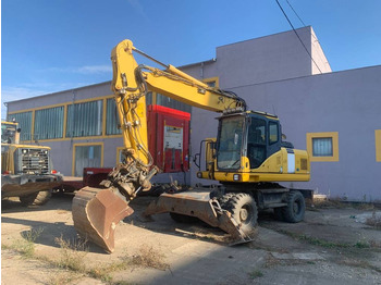 Excavadora de ruedas KOMATSU PW180