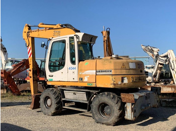 Excavadora de ruedas Liebherr A 312: foto 3