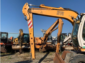 Excavadora de ruedas Liebherr A 312: foto 4