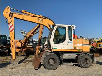 Excavadora de ruedas Liebherr A 312: foto 2