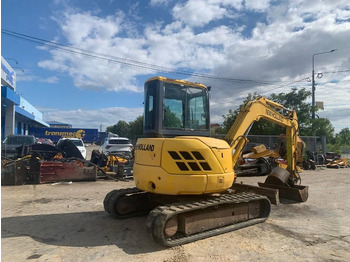 Miniexcavadora New Holland EH 45: foto 4
