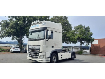 Cabeza tractora DAF XF 106 460