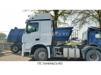 Cabeza tractora MERCEDES-BENZ Actros 1840