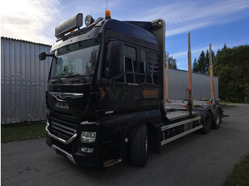 Camión forestal MAN TGX 26.580