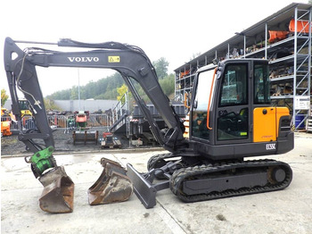 Miniexcavadora VOLVO EC55C