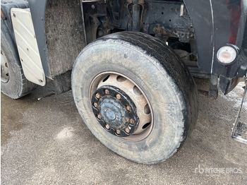 Camión volquete 2006 MAN TGA41.430 8x8 Sleeper Tri/A Dump Truck: foto 5