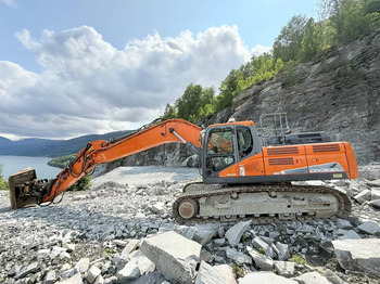Excavadora de cadenas Doosan DX 300 LC-5: foto 3 Excavadora de cadenas Doosan DX 300 LC-5: foto 3