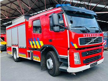 Camión de bomberos Volvo FM9: foto 2 Camión de bomberos Volvo FM9: foto 2