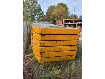 Grúa para camión para Maquinaria de construcción Liebherr Counterweight plates Liebherr LTM 1300/1: foto 2 Grúa para camión para Maquinaria de construcción Liebherr Counterweight plates Liebherr LTM 1300/1: foto 2