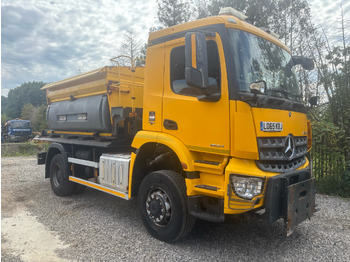 Máquina quitanieve MERCEDES AROCS 1824 4x4BB  GRITTER/SPREADER/PLOUGH: foto 4 Máquina quitanieve MERCEDES AROCS 1824 4x4BB  GRITTER/SPREADER/PLOUGH: foto 4