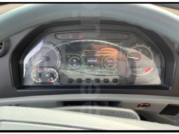 Autocar Isuzu Grand Toro: foto 3