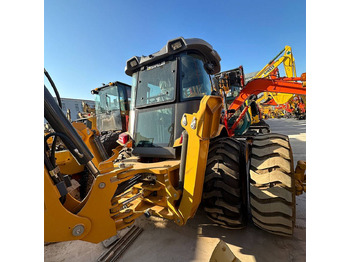 Leasing de CATERPILLAR 420F CATERPILLAR 420F: foto 5