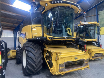 Cosechadora de granos New Holland CR.9.90 SLH: foto 2