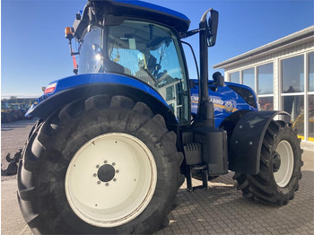Tractor New Holland T7.225 AC MY 18: foto 2 Tractor New Holland T7.225 AC MY 18: foto 2