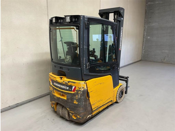 Carretilla elevadora eléctrica Jungheinrich EFG 216: foto 2