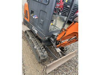 Miniexcavadora Doosan Slo 18 - 1.8T with bucket packed (Low Hours): foto 4