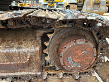 Excavadora de cadenas Kobelco SK 135: foto 5