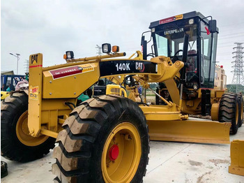 Grader Used Caterpillar 140G/140H Motor Grader From Japan Popular Sale for Farms with Core Components Included Engine Gearbox Bearing: foto 3 Grader Used Caterpillar 140G/140H Motor Grader From Japan Popular Sale for Farms with Core Components Included Engine Gearbox Bearing: foto 3