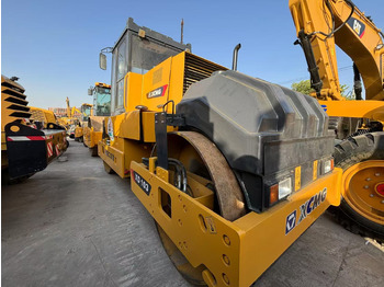 Apisonadora de asfalto XCMG XD103: foto 3 Apisonadora de asfalto XCMG XD103: foto 3