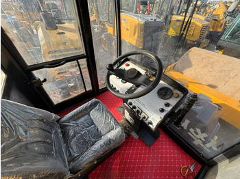 Apisonadora de asfalto XCMG XD103: foto 5 Apisonadora de asfalto XCMG XD103: foto 5