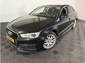 Sedan AUDI