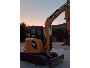 Miniexcavadora CATERPILLAR 305C