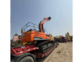 Excavadora de cadenas DOOSAN DX300: foto 4