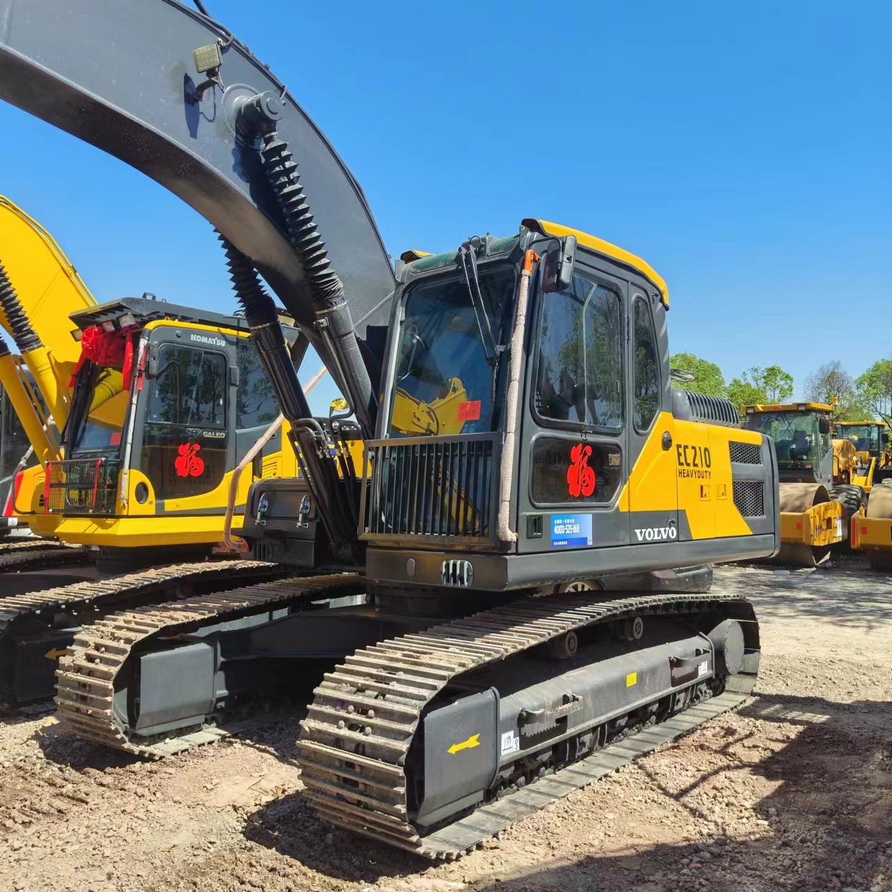 Excavadora de cadenas VOLVO EC210: foto 3