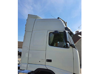 Cabina VOLVO FH12
