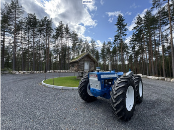 Tractor 1966 Ford County 654 Tractor: foto 3