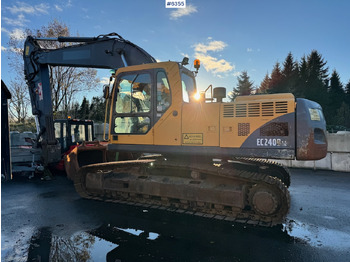 Excavadora VOLVO EC240BNLC