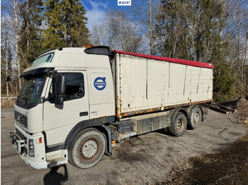 Camión volquete VOLVO FM 480