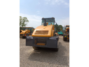 Compactador XCMG XS 263J: foto 3