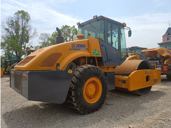 Compactador XCMG XS 263J: foto 2