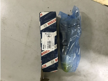 Inyector para Camión nuevo Bosch 2018 0445120168   CARGO truck: foto 2