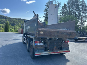 Camión volquete 2011 Dumper VOLVO FM 500 Euroklasse 5T: foto 4 Camión volquete 2011 Dumper VOLVO FM 500 Euroklasse 5T: foto 4