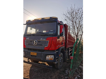 Camión volquete SHACMAN