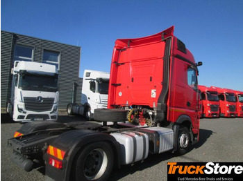 Leasing de Mercedes-Benz Actros 1845 LS Mercedes-Benz Actros 1845 LS: foto 3 Leasing de Mercedes-Benz Actros 1845 LS Mercedes-Benz Actros 1845 LS: foto 3