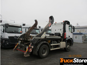 Camión portacontenedor de cadenas Mercedes-Benz Arocs 1845 A: foto 3