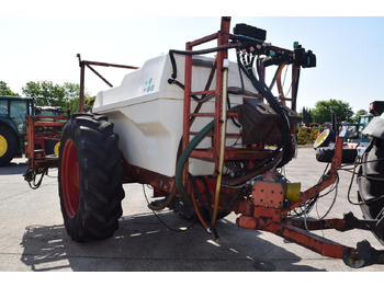 Pulverizador arrastrado Holder N250: foto 4 Pulverizador arrastrado Holder N250: foto 4