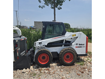 Minicargadora BOBCAT S550