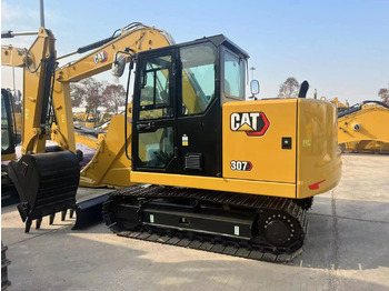 Miniexcavadora CATERPILLAR
