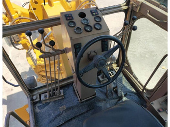 Grader Caterpillar 140 G: foto 2