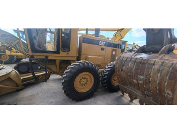 Grader Caterpillar 140H: foto 4