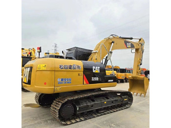 Excavadora de cadenas CATERPILLAR 320D2