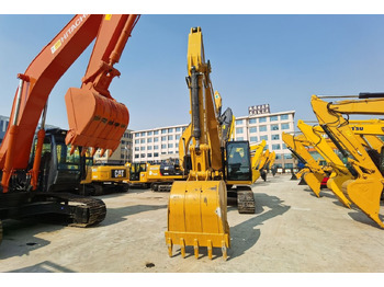 Excavadora de cadenas Caterpillar 320GC: foto 3