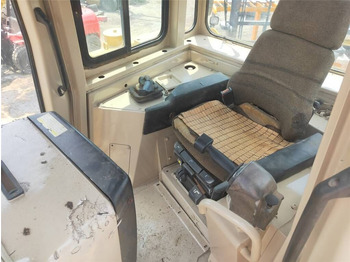 Leasing de Caterpillar D 6 R Caterpillar D 6 R: foto 3 Leasing de Caterpillar D 6 R Caterpillar D 6 R: foto 3