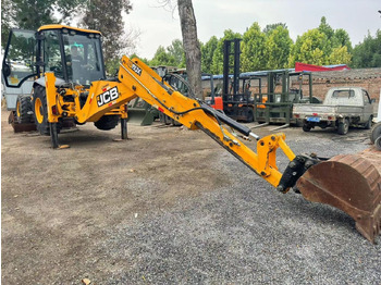 Retroexcavadora JCB 3CX