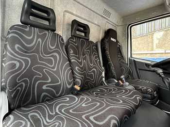 Camión chasis EUROCARGO 180 PASSO VARIABILE: foto 4