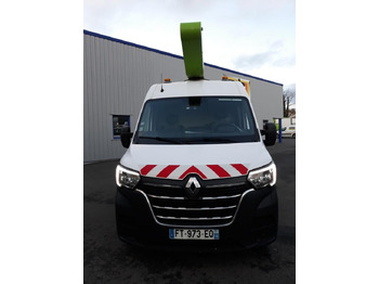 Camión con plataforma elevadora RENAULT Master